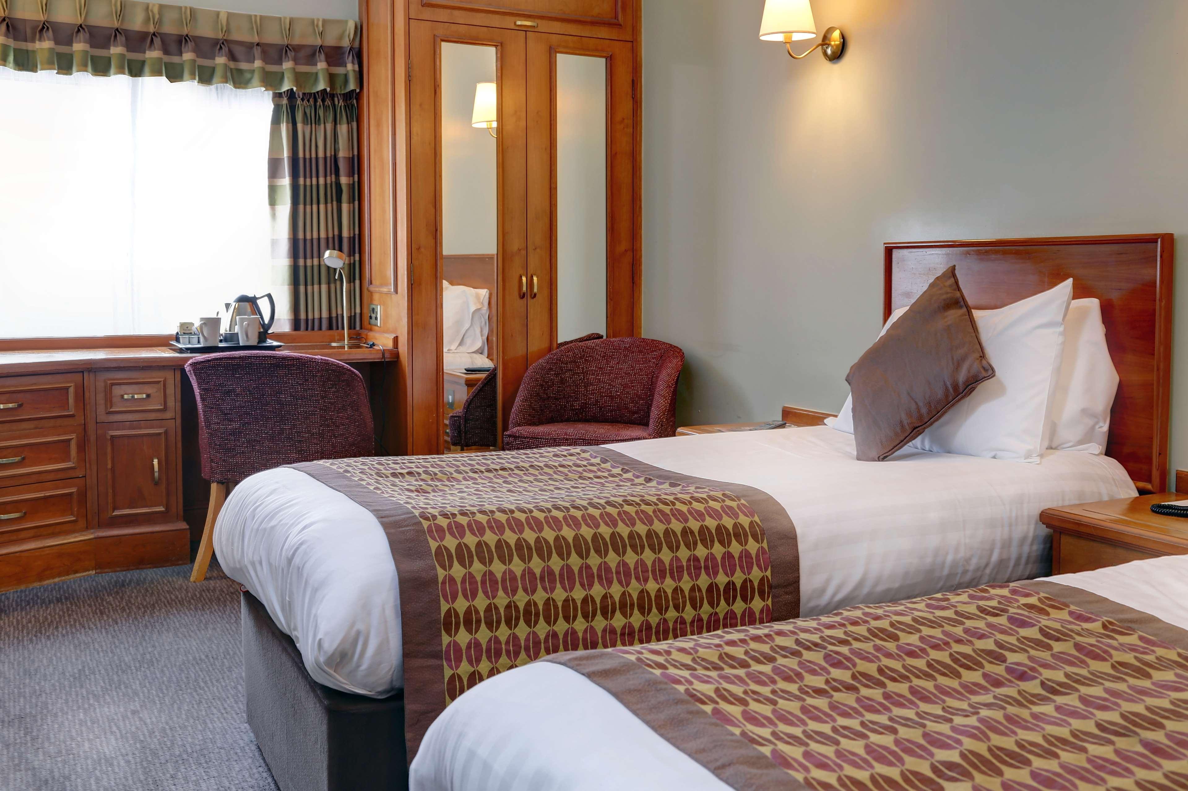 Best Western Plus Pinewood Manchester Airport-Wilmslow Hotel المظهر الخارجي الصورة