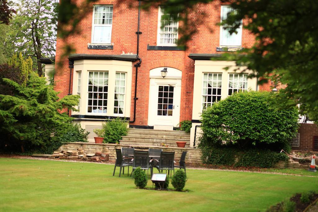 Best Western Plus Pinewood Manchester Airport-Wilmslow Hotel المظهر الخارجي الصورة