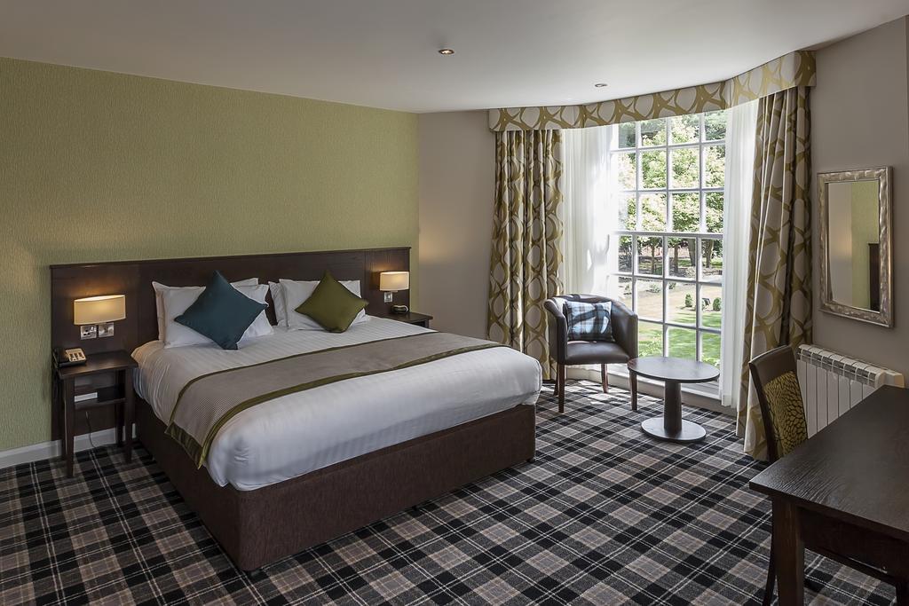 Best Western Plus Pinewood Manchester Airport-Wilmslow Hotel المظهر الخارجي الصورة